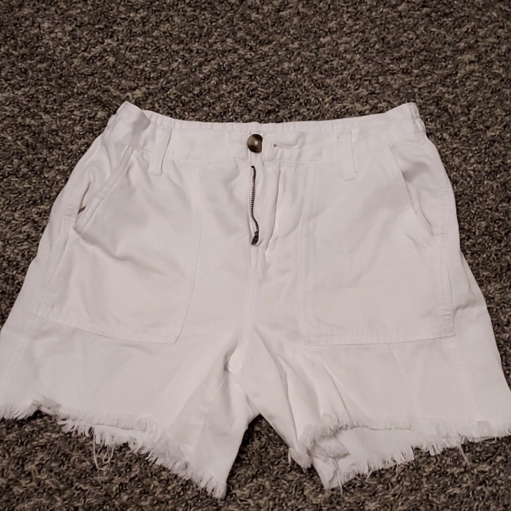 Aerie High Waisted White Shorts | Size: XS